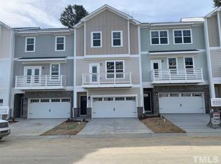 1044 Diamond Dove Ln, Apex, NC 27502