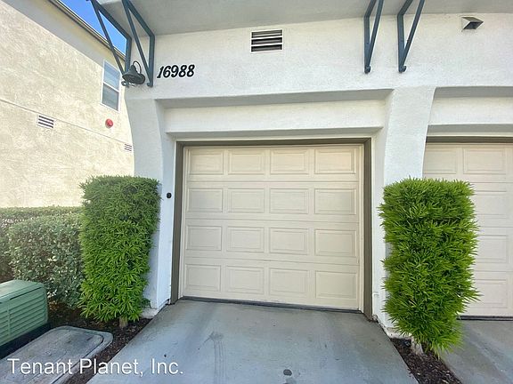 3rd image of 16988 Robins Nest Way APT 1