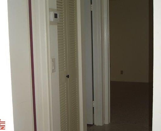 5th image of 8896 Thumbwood Cir APT C