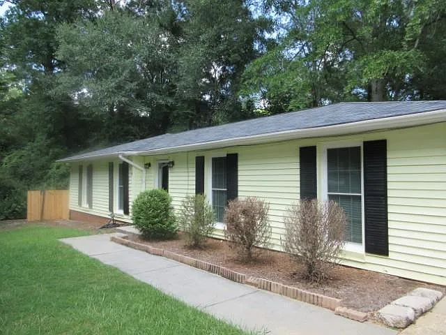 5450 Brookview Dr — Photo 36