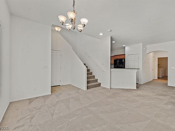 3rd image of 9599 Vega Carpio Ave