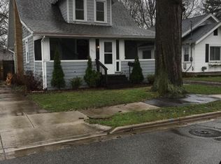 901 Gordon Ave, Lansing, MI 48910