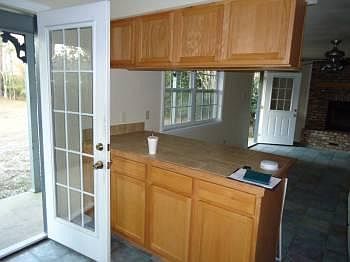breakfast bar