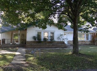 516 S 6th St, Porter, OK 74454