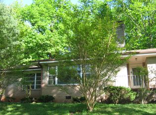 311 Hillandale Dr, Athens, TN 37303
