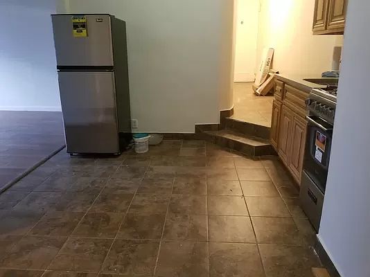 4th image of 784 4th Ave #2LR