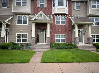 11753 Emery Village Dr N, Champlin, MN 55316