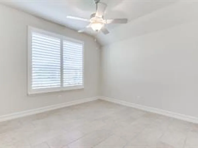 2336 Boatman Dr — Photo 4