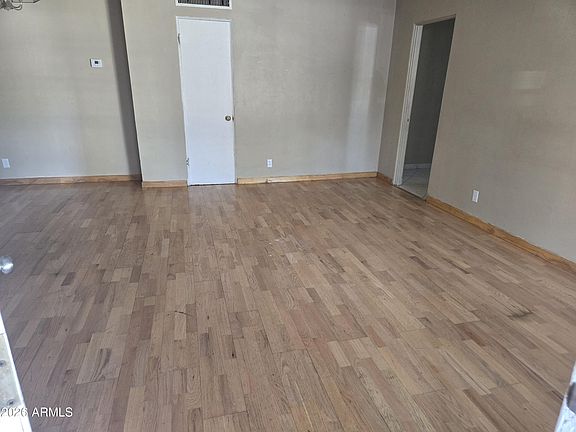3rd image of 2985 N 19TH Avenue #3