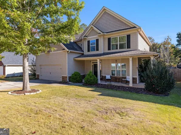 224 Fairway Dr, Newnan, GA 30265