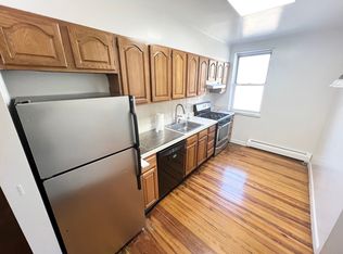 23-76 23rd St #3, Astoria, NY 11105