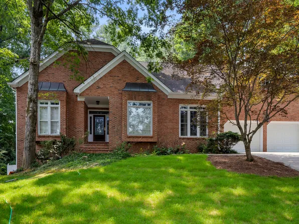 946 Ashebrooke Pl NE, Marietta, GA 30068