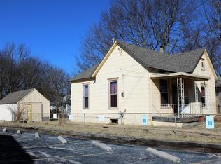 535 S Broadway Ave, Springfield, MO 65806