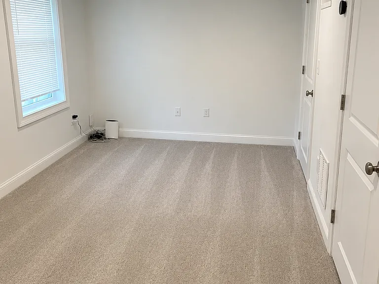 20 Dumaine Ave #D — Photo 2