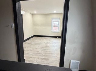 900 N 6th St APT 3R, Reading, PA 19601