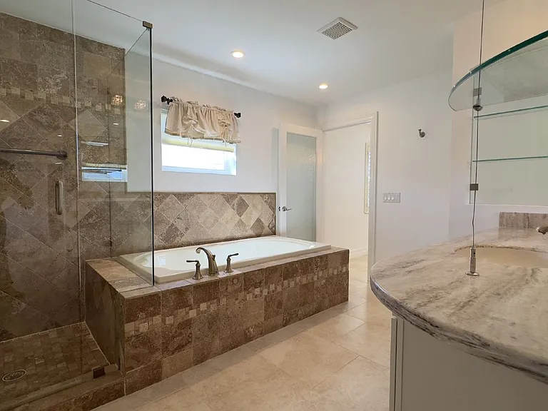 1108 Ocean Ave — Photo 32