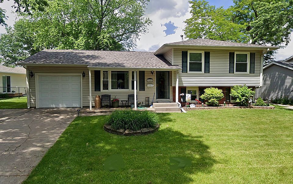 1st image of 3602 Oakwood Dr