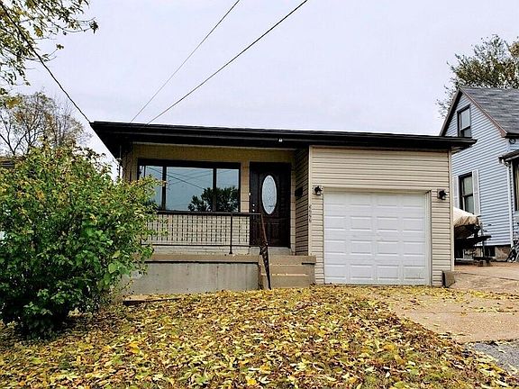 2nd image of 5227 Vine Ave