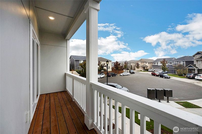 5th image of 34104 Pinnacle Peak Avenue SE