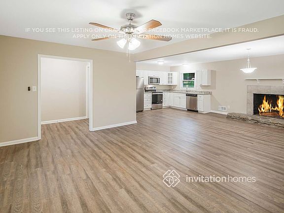 2nd image of 3916 Amsbury Rd