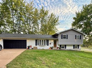 415 Illinois St, Warsaw, IL 62379