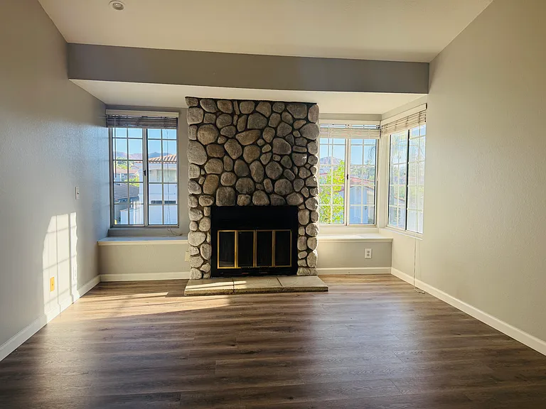 30364 Channel Way Dr — Photo 12