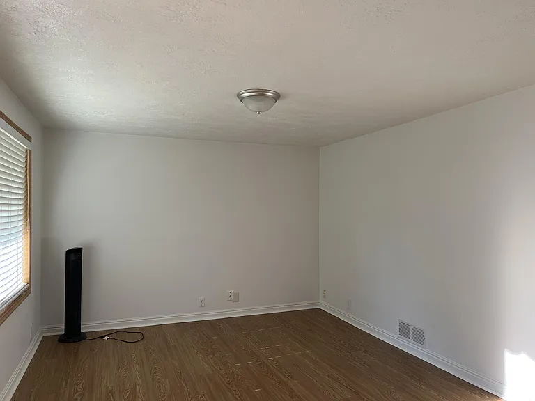218 N 5th St — Photo 9