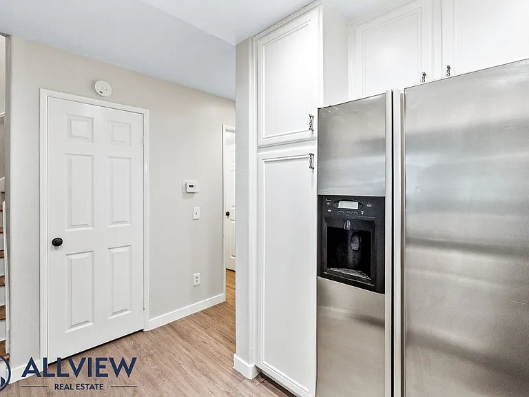 33 Silverwind — Photo 10