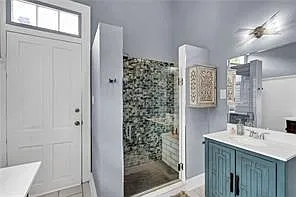 5128 Constance St — Photo 16