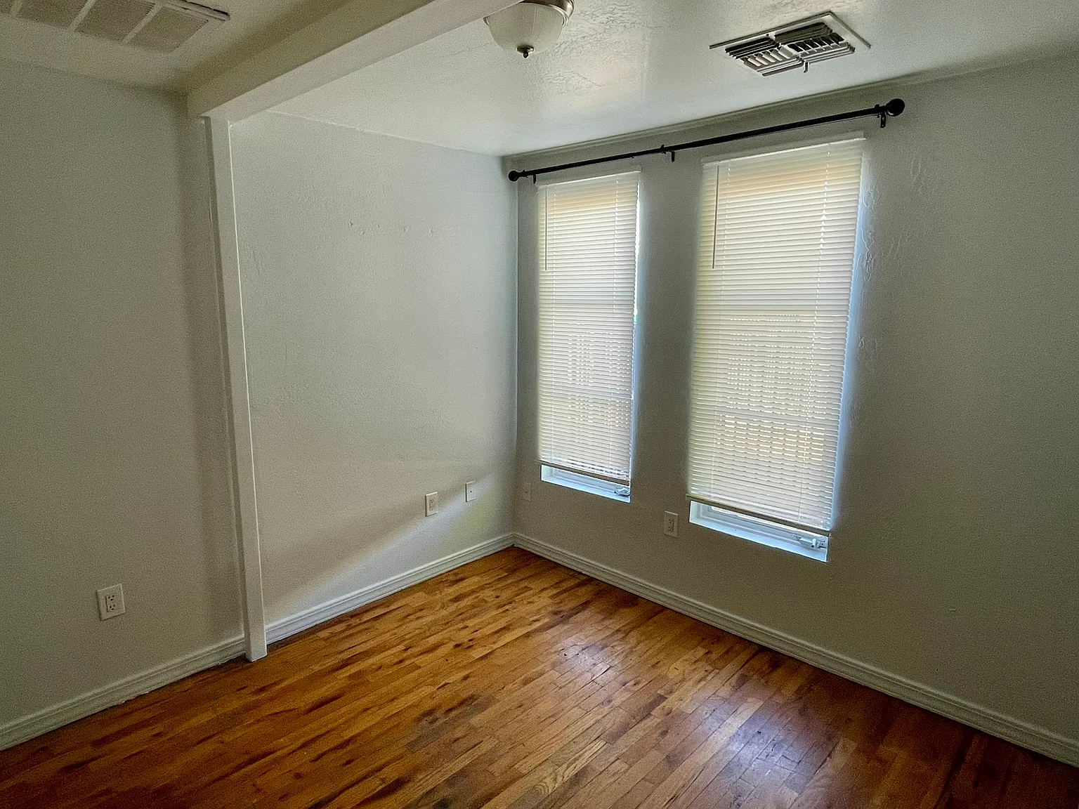 FQ Story Apartments - 1216-2 — Photo 4