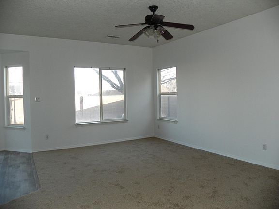 4th image of 5228 Dexter Ct NE