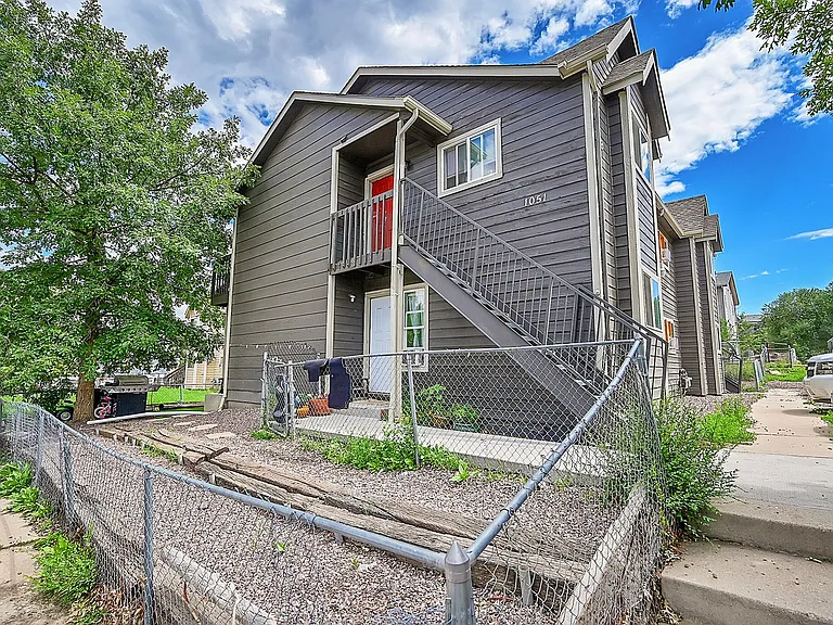1051 Mazatlan Cir #D — Photo 37
