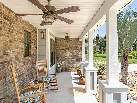 5th image of 2115 Royal Oaks Dr