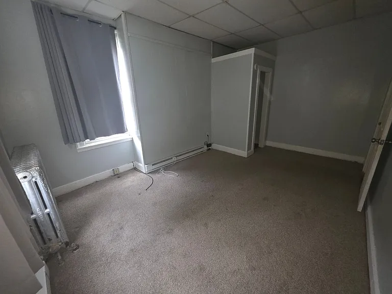 9 Tamara Ln — Photo 4