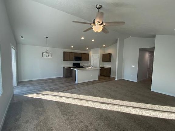 2nd image of 6000 S Nordean Ave