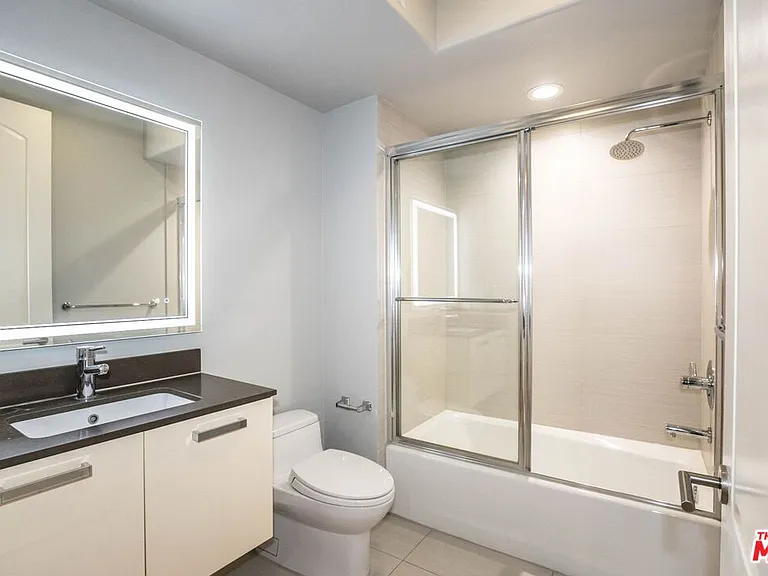 1283 Havenhurst Dr #306 — Photo 11