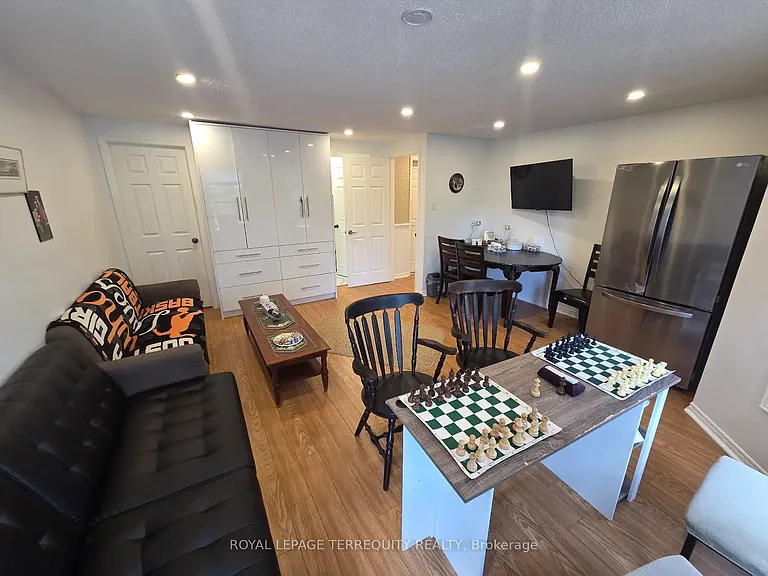 309 Harewood Blvd #UPPER — Photo 7