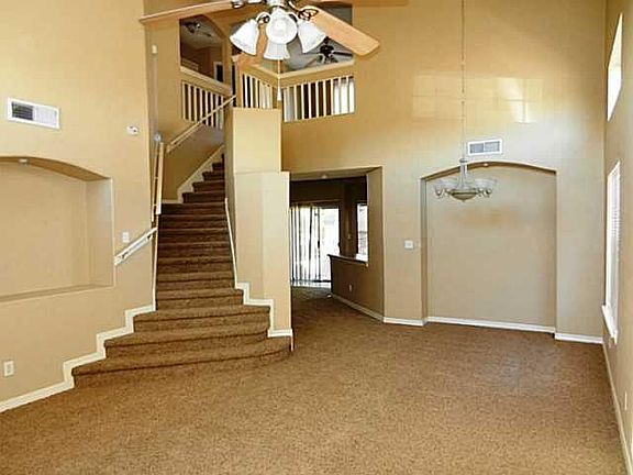 3rd image of 4353 John B Oblinger Dr