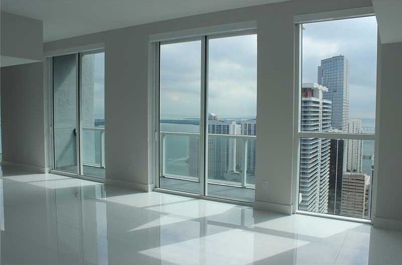 1st image of 244 Biscayne Boulevard Way #4907