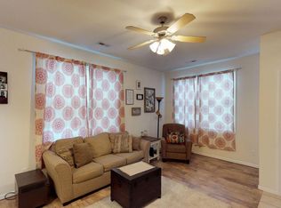 904 Kearney St #A, Manhattan, KS 66502