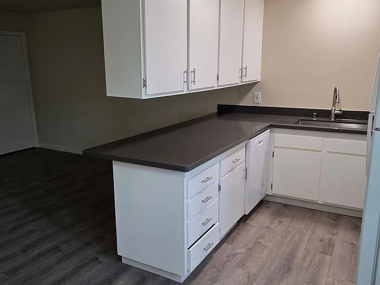 Welcome to 475 Cumulus — Photo 10