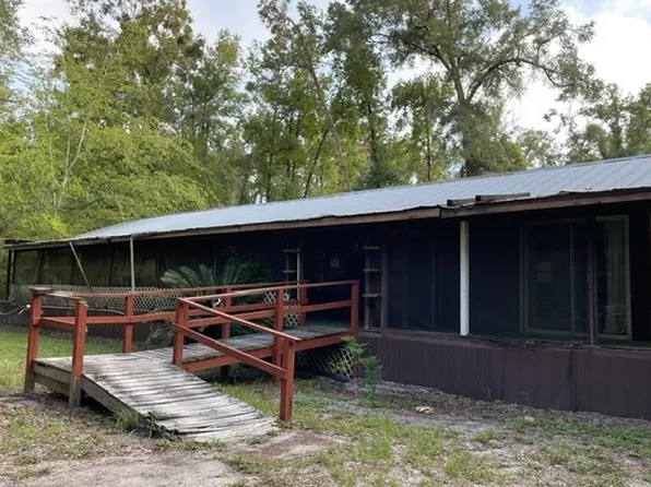 1088 NE 188th Ave, Old Town, FL 32680