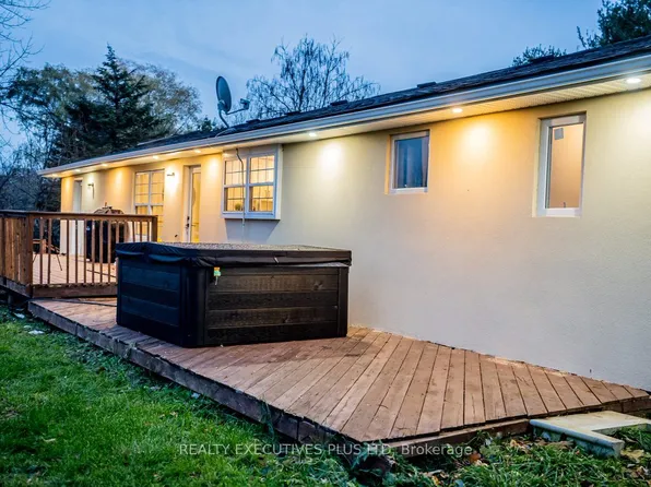 2300 Olde Base Line Rd, Caledon, ON L7C 0J3