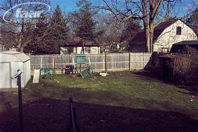 2nd image of 2041 Anoka St