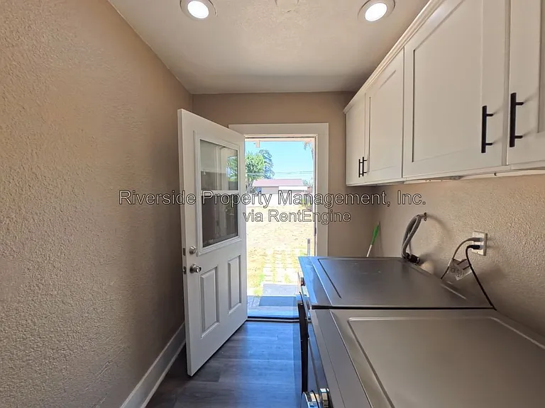 4379 Cover St — Photo 35