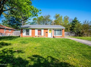 2227 Paris Dr, Louisville, KY 40218