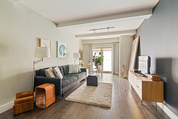 Sold by Compass | media 1