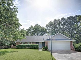 102 Elgin Pl, Clinton, MS 39056