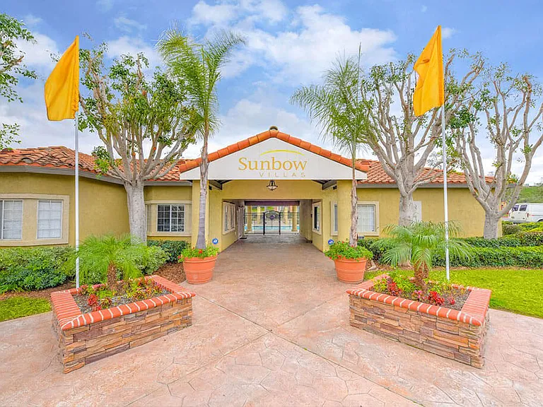 Sunbow Villas — Photo 18