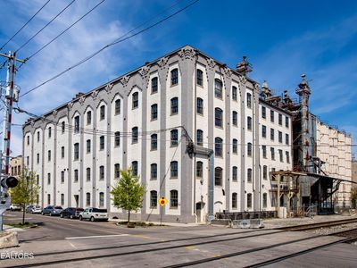 222 N Central St #205, Knoxville, TN, 37917